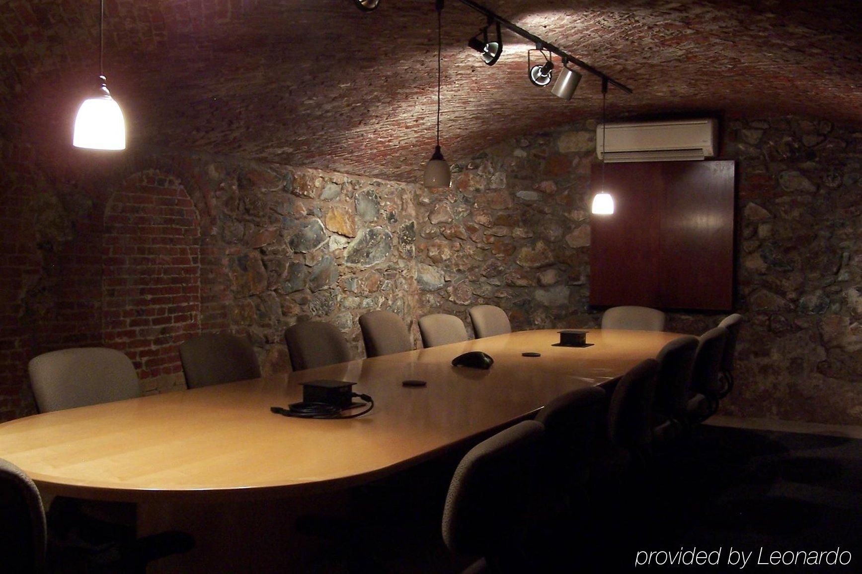 Grass Valley Courtyard Suites Tiện nghi bức ảnh