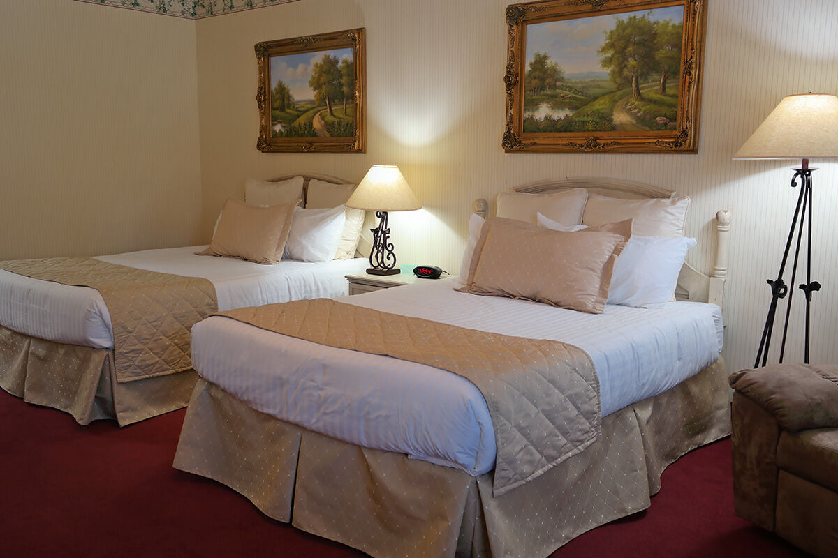 Grass Valley Courtyard Suites Ngoại thất bức ảnh